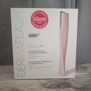 *New* Dermaflash 2.0 Luxe Pink